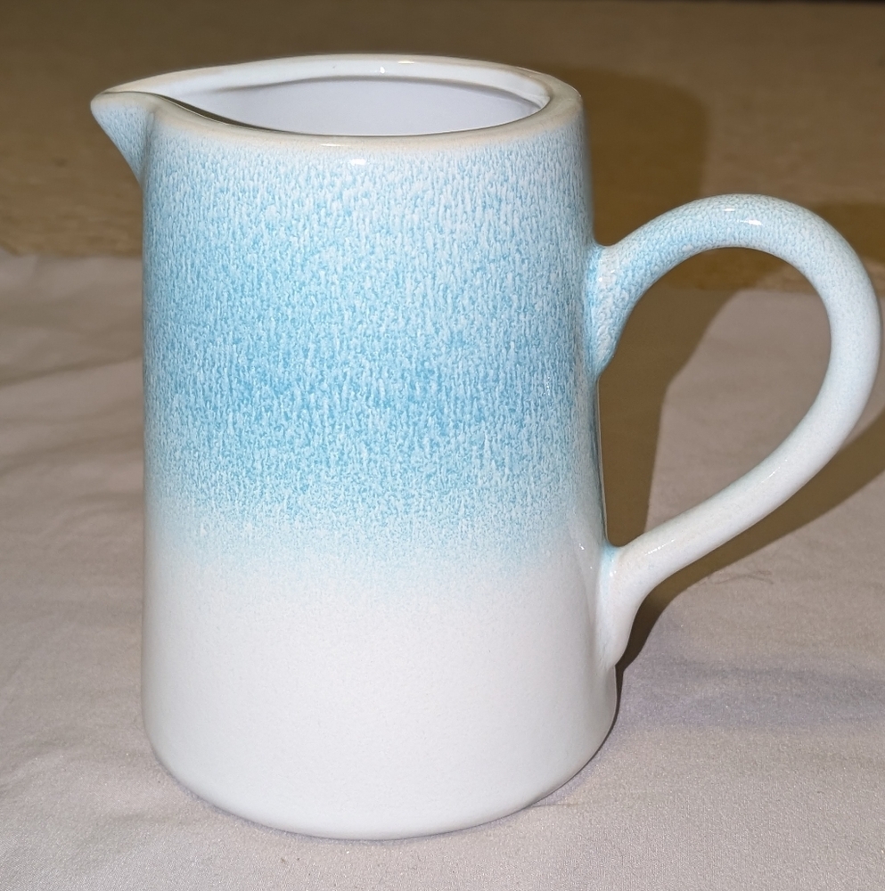 Teleflora Pitcher vase for flowers.